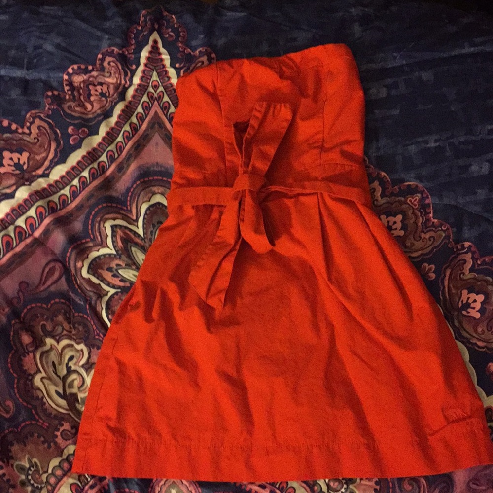 Red bubble dress